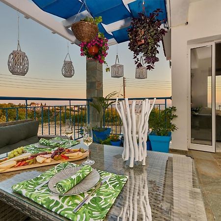 Villanelle Bed & Breakfast Welcomes Dog Lovers Only Tala 외부 사진